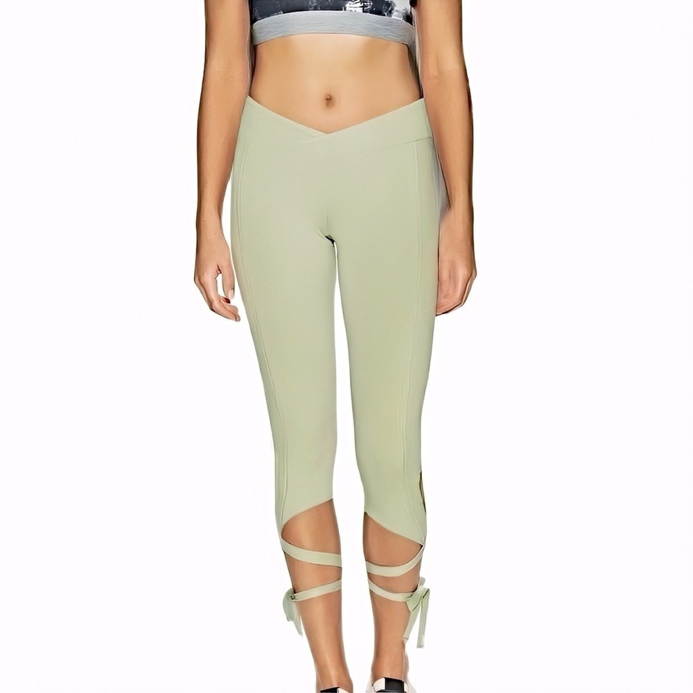 NEW Free People Turnout Tie Lace Up Capri Leggings in Light Sage Green sz M